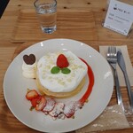 LIKO CAFE - STRAWBERRY WHITECHOCOLATE【期間限定】1,280円税込