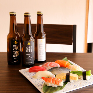 適合壽司的酒的備貨品種值得關註。請務必品嘗當地的“岸和田啤酒”!