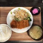 BISTRO DANDE LION - 三元豚ロースカツ定食