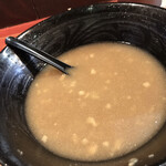 ラーメン二郎 - 食べ終える時はド乳化に。