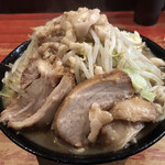 ラーメン二郎 - 大ラーメン　にんにくマシマシ・脂マシマシ。