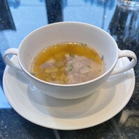 神戸牛洋食アモナ - スープ