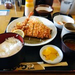 Tonkatsu Shion - 海老ロースカツ定食 味噌だれ［ロースカツ100g・海老1本］1180円