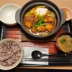 大戸屋 - チキン味噌カツ煮定食(税込950円)