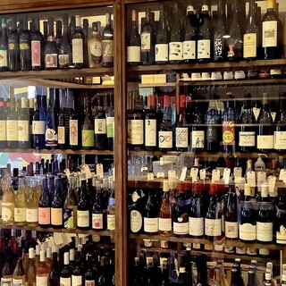 ワインショップ併設してます！