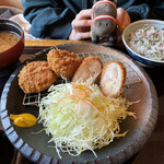 Tonkatsu Fujiyoshi - ヒレチキン定食