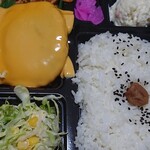 ほっかほっか弁当 - チーズハンバーグ弁当