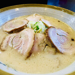 らーめん　まるや - チャーシューラーメン