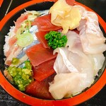 蛯寿し - 秋刀魚·マグロ·ヒラメ丼
