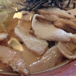 肉そば処 伍らい光 - 親鶏肉（肉増し）