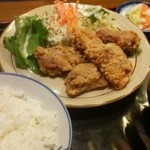萩や食事処 - 唐揚げ定食　７００円
