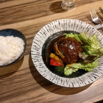 イタリア食堂BiBBER - 短角牛ハンバーグ