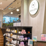 SALON BAKE & TEA - 