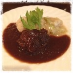 デリカテッセン・キッツビュール - 信州牛スネ肉と信州りんごの赤ワイン煮