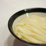 うどん 丸香 - 釜揚げの湯抜き・汁なし