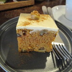 AKHA AMA COFFEE - キャロットケーキ