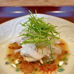 松川 - 虎河豚刺し 白子とポン酢で