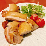 Sakaba Tomino Roman - 骨付き鶏のローストチキン