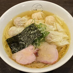 八雲 - 特製ワンタン麺白だし　¥1200