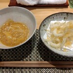 鮨 乃すけ  - 塩辛と白魚の天ぷら？