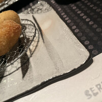 瀬里奈 本店 - カニクリームコロッケ