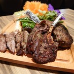 Asiatique - ラム肉の盛り合わせ