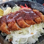 センターハウス - とまとソースかつ丼