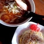 Ramen Resutoran Ningu Ru - チャーハンラーメンセット(醤油)