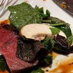 ラチュレ - 鹿の舌のサラダ、タンは少し食べちゃった。
