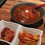 SATOブリアン七番 - ビーフシチュー　キムチ