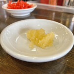 一楽ラーメン - ニンニクは頼んだらくれますよ✌︎('ω'✌︎ )