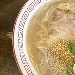 一楽ラーメン - ラーメン600円右側
