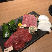 焼肉 にくなべ屋 神戸びいどろ 北野坂店 - 