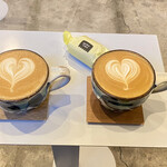 レット イット ビー コーヒー - Cafe Latte、レモンケーキ