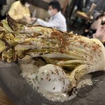 生姜料理 しょうが - 白菜のロースト＆温玉のジンジャーホットサラダ