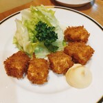 洋膳酒房 ひげ - カマンベール揚げ