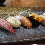 こい勢 - 中トロ・ガサエビ・サクラマス・ばふんウニ・スズキ