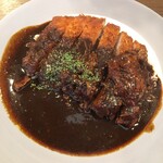 元町欧風カレー タンガロンガ - 神戸ポークプレミアムカツカレー