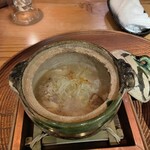 妙見石原荘 食菜石蔵 - 煮物椀（里芋の生湯葉あんかけ）…食材は里芋・黒さつま鶏・ネギ・生湯葉