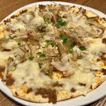 Kurano Akari - 牛たんの和風肉味噌チーズピザ