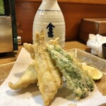 Uwajima - 穴子の天ぷら600円