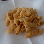 大阪ハラールレストラン - サモサの皮を揚げたスナック。ナムキン的なものか？