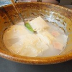 梅の花 - 湯豆腐。残りの白濁した汁がまた美味しい。