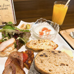 ビストロ アン ファミーユ - ちょっとアップで