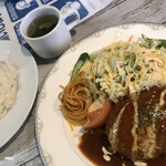 Bistro武田屋 - 煮込みハンバーグ