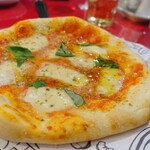 ビトロー - マルゲリータ　1,350円