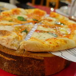 ビトロー - マルゲリータ　1,350円