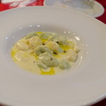ビトロー - ジャガイモのニョッキ　ゴルゴンゾーラソース　1,280円