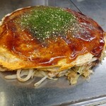 お好み村 あとむ - 肉玉うどん