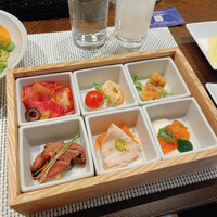 TERRACE & DINING ZERO - 